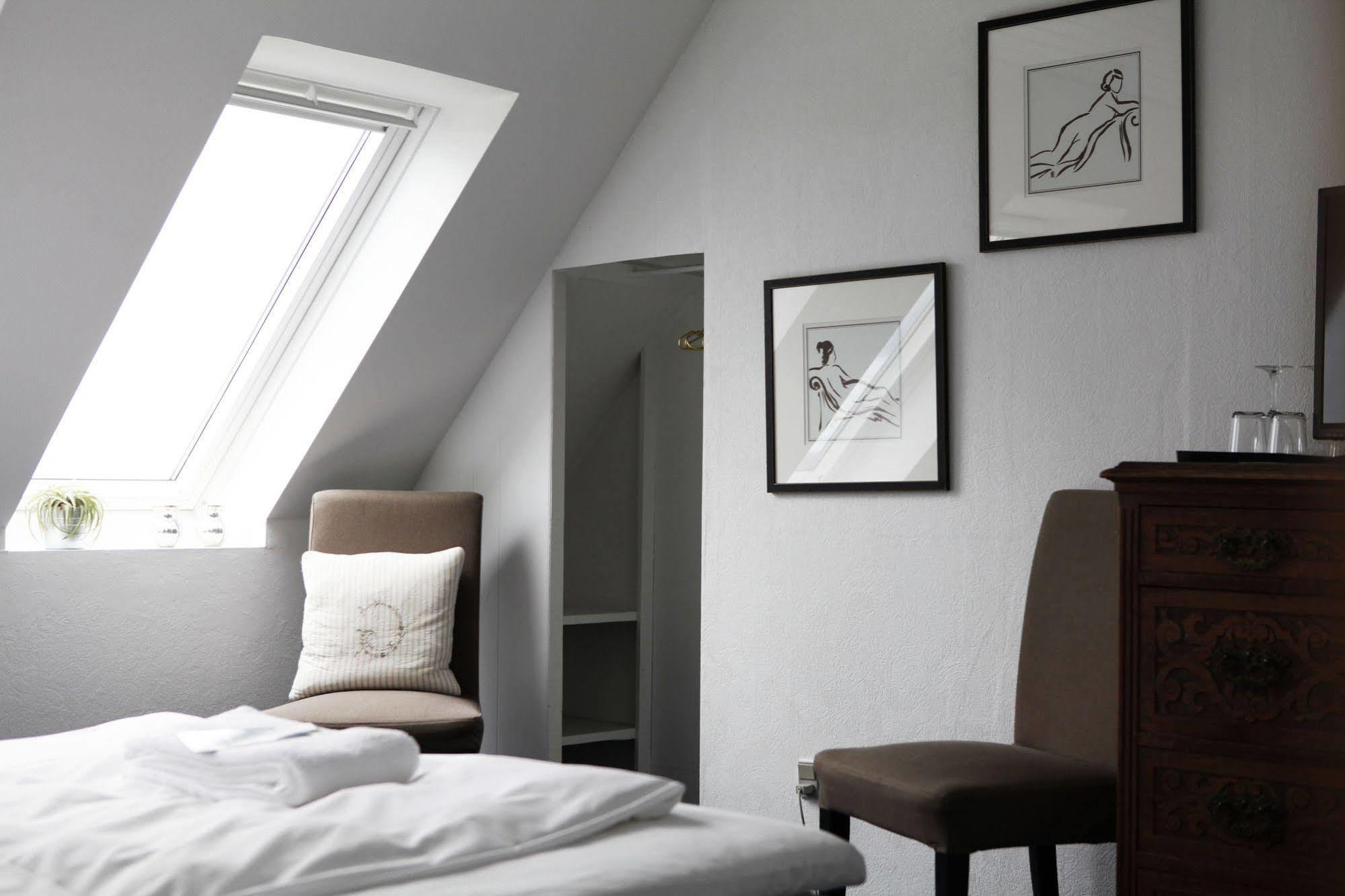 Ilse Made - Hotellet Ved Kilden Pillemark Eksteriør bilde